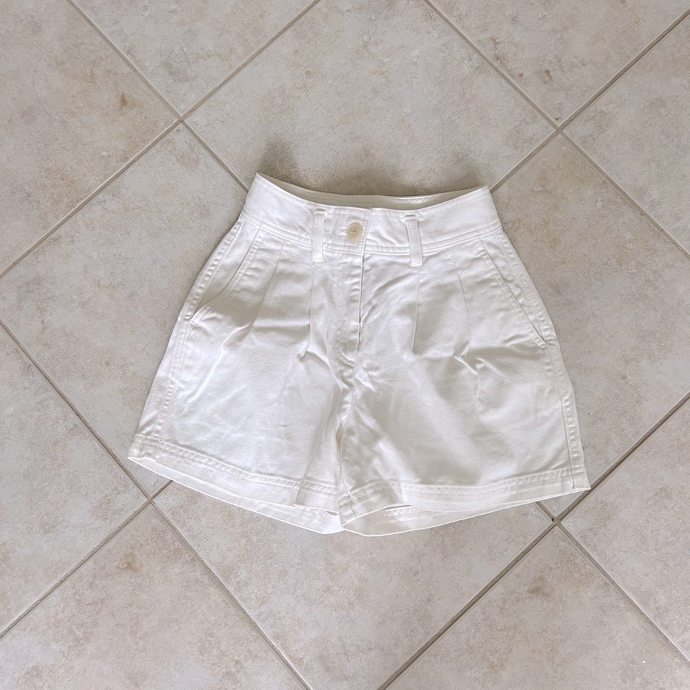 COPY - Aritzia the group Babaton white wide shorts